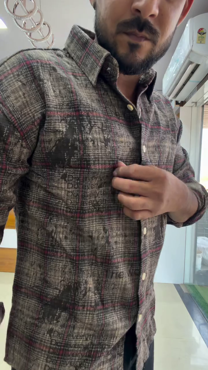 Men Spread Collar Textured Cotton Relaxed Fit Casual Shirt - Image 5